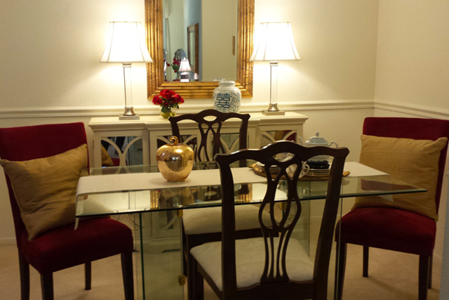 1213 Dining-min_cropped